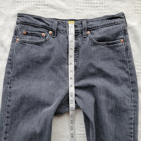 Levi's Wedgie Knee High Waisted Cotton Denim Jeans- Washed Black - Picture 8 of 9